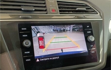 Volkswagen Tiguan II, 2017 год, 1 695 000 рублей, 12 фотография