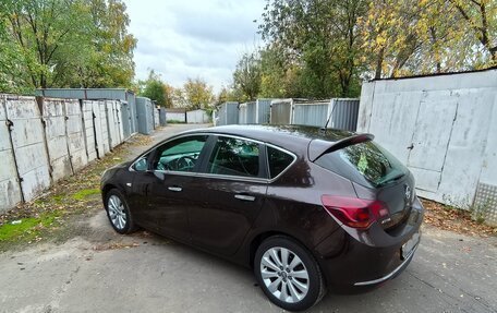 Opel Astra J, 2013 год, 850 000 рублей, 6 фотография