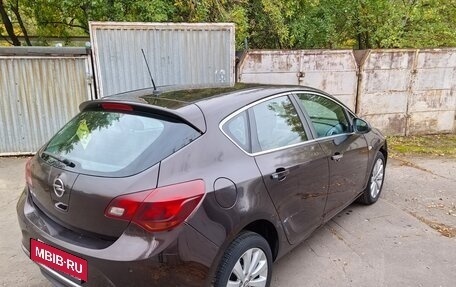 Opel Astra J, 2013 год, 850 000 рублей, 7 фотография