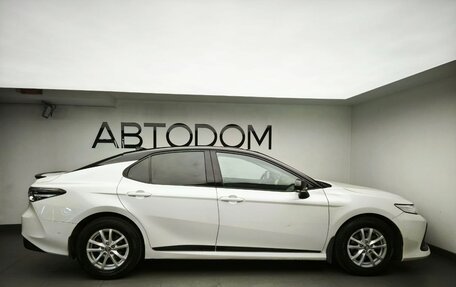 Toyota Camry, 2021 год, 2 945 000 рублей, 6 фотография