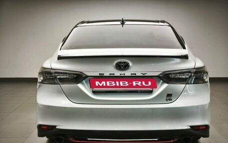 Toyota Camry, 2021 год, 2 945 000 рублей, 4 фотография