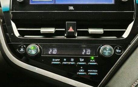 Toyota Camry, 2021 год, 2 945 000 рублей, 20 фотография