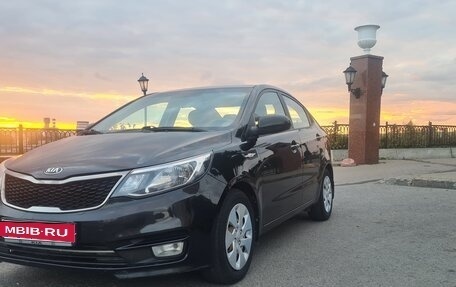 KIA Rio III рестайлинг, 2016 год, 940 000 рублей, 1 фотография
