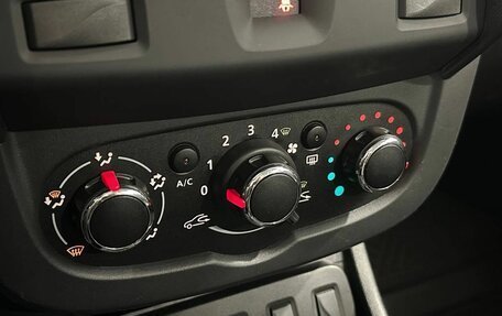 Renault Duster I рестайлинг, 2017 год, 1 125 000 рублей, 12 фотография