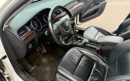 Skoda Superb III рестайлинг, 2010 год, 635 000 рублей, 6 фотография