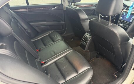 Skoda Superb III рестайлинг, 2010 год, 635 000 рублей, 13 фотография