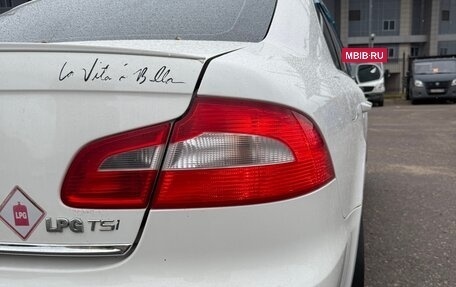 Skoda Superb III рестайлинг, 2010 год, 635 000 рублей, 17 фотография