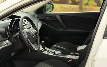 Mazda 3, 2013 год, 1 195 000 рублей, 28 фотография