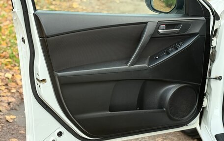 Mazda 3, 2013 год, 1 195 000 рублей, 24 фотография