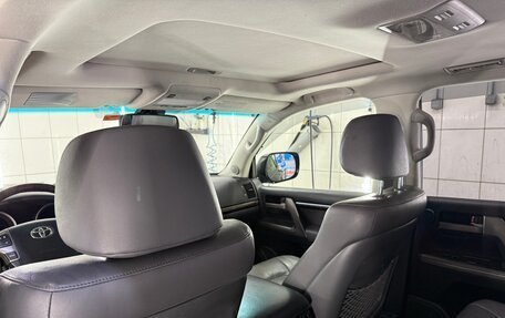 Toyota Land Cruiser 200, 2009 год, 2 650 000 рублей, 12 фотография