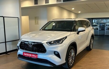 Toyota Highlander, 2025 год, 5 850 000 рублей, 1 фотография