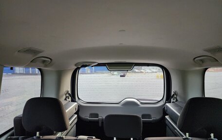 Nissan Serena IV, 2017 год, 1 990 000 рублей, 22 фотография