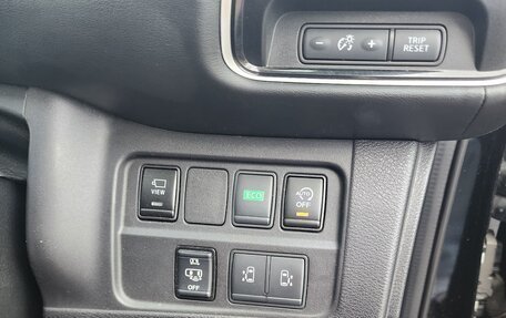 Nissan Serena IV, 2017 год, 1 990 000 рублей, 27 фотография