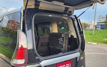 Nissan Serena IV, 2017 год, 1 990 000 рублей, 24 фотография