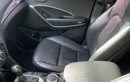Hyundai Santa Fe III рестайлинг, 2013 год, 2 150 000 рублей, 10 фотография
