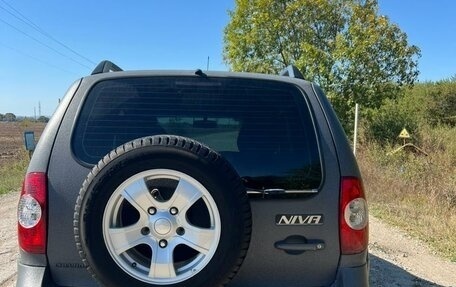 Chevrolet Niva I рестайлинг, 2011 год, 430 000 рублей, 5 фотография