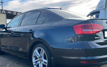 Volkswagen Jetta VI, 2015 год, 1 230 000 рублей, 4 фотография