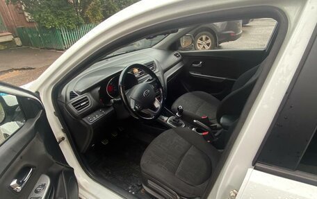 KIA Rio III рестайлинг, 2013 год, 760 000 рублей, 13 фотография