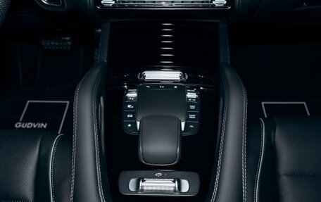 Mercedes-Benz GLS, 2024 год, 22 900 000 рублей, 18 фотография