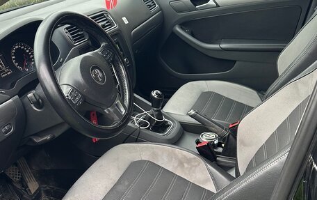 Volkswagen Jetta VI, 2013 год, 1 100 000 рублей, 14 фотография