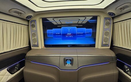 Mercedes-Benz V-Класс, 2024 год, 22 000 000 рублей, 5 фотография