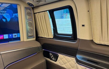 Mercedes-Benz V-Класс, 2024 год, 22 000 000 рублей, 4 фотография