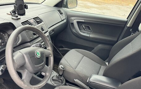 Skoda Fabia II, 2013 год, 650 000 рублей, 7 фотография