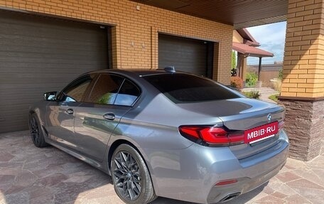 BMW 5 серия, 2020 год, 4 750 000 рублей, 8 фотография
