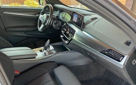 BMW 5 серия, 2020 год, 4 750 000 рублей, 22 фотография