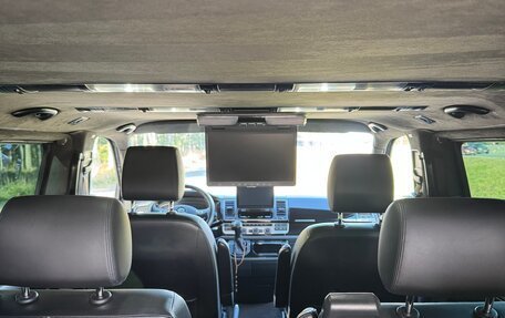 Volkswagen Multivan T6 рестайлинг, 2016 год, 5 000 000 рублей, 21 фотография