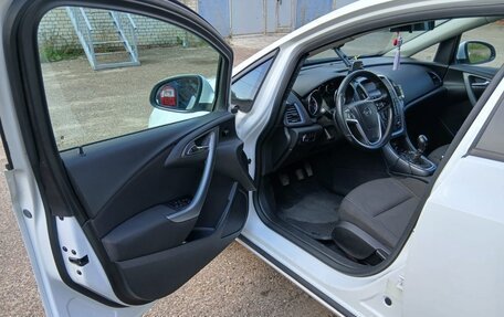 Opel Astra J, 2012 год, 800 000 рублей, 8 фотография