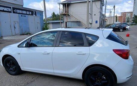 Opel Astra J, 2012 год, 800 000 рублей, 6 фотография