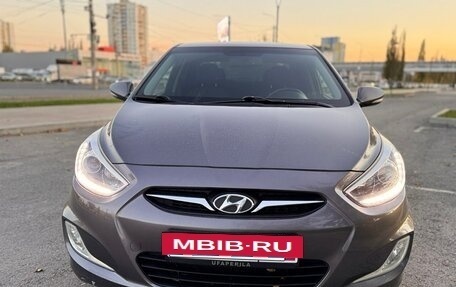 Hyundai Solaris II рестайлинг, 2013 год, 888 000 рублей, 9 фотография