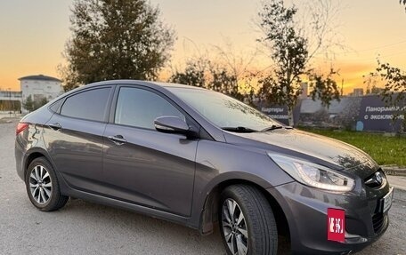 Hyundai Solaris II рестайлинг, 2013 год, 888 000 рублей, 17 фотография