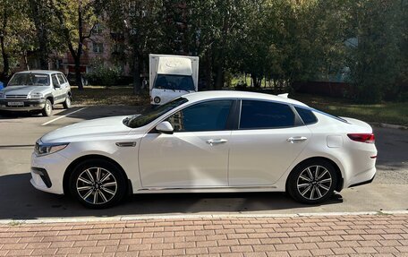 KIA Optima IV, 2019 год, 2 050 000 рублей, 2 фотография