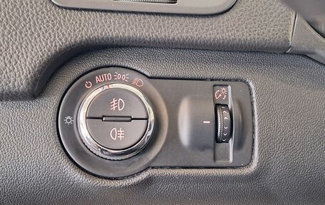 Opel Insignia II рестайлинг, 2013 год, 975 000 рублей, 14 фотография
