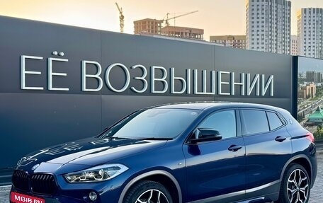 BMW X2, 2019 год, 2 400 000 рублей, 2 фотография