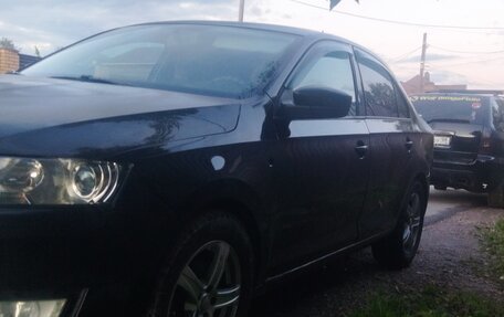 Skoda Rapid I, 2014 год, 850 000 рублей, 4 фотография