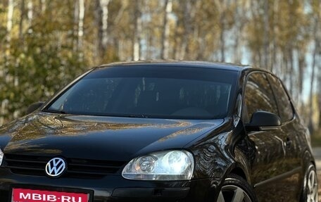 Volkswagen Golf V, 2007 год, 700 000 рублей, 1 фотография