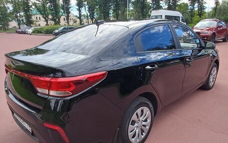 KIA Rio IV, 2017 год, 895 000 рублей, 10 фотография