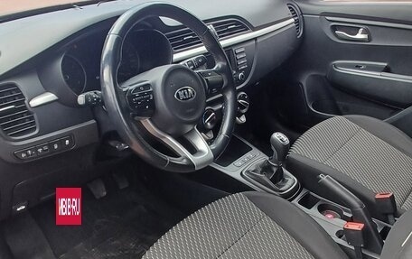 KIA Rio IV, 2017 год, 895 000 рублей, 7 фотография