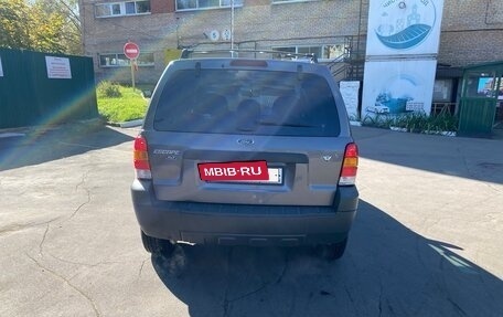 Ford Escape II, 2005 год, 573 000 рублей, 21 фотография