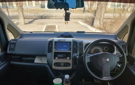 Nissan Serena III, 2006 год, 940 000 рублей, 4 фотография