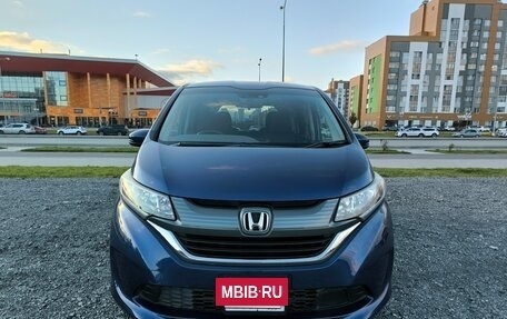 Honda Freed II, 2019 год, 1 760 000 рублей, 7 фотография