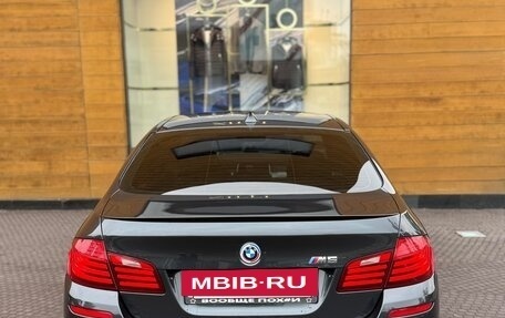 BMW M5, 2011 год, 3 350 000 рублей, 8 фотография