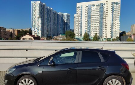 Opel Astra J, 2011 год, 655 000 рублей, 5 фотография