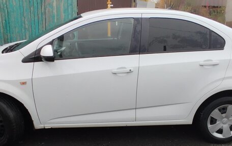 Chevrolet Aveo III, 2012 год, 530 000 рублей, 3 фотография