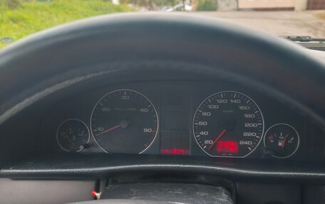 Audi A6, 1997 год, 555 000 рублей, 2 фотография