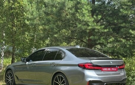 BMW 5 серия, 2018 год, 3 700 000 рублей, 4 фотография