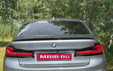 BMW 5 серия, 2018 год, 3 700 000 рублей, 8 фотография
